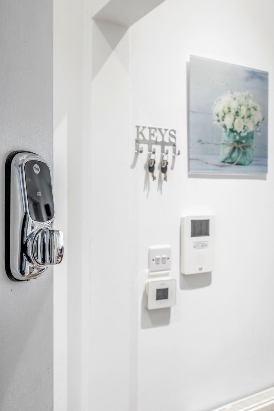 Bright & Modern 2-Bed Notting Hill Apartment Londres Extérieur photo